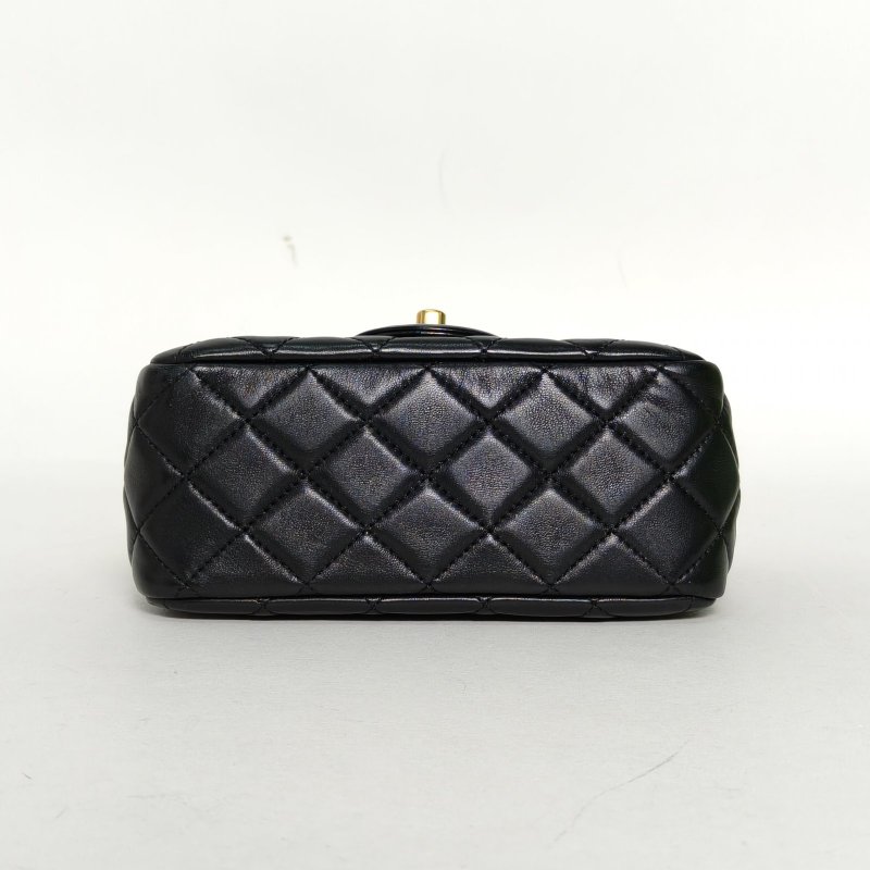 CHANEL CF口蓋包方胖子17黑色羊皮晶片開金扣金球調節扣肩帶肩背包-4