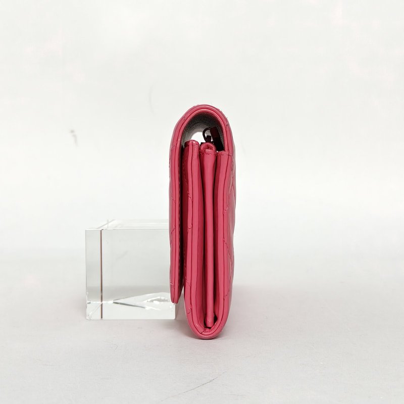 CHANEL 粉色牛皮19開銀扣錢包肩背包-3