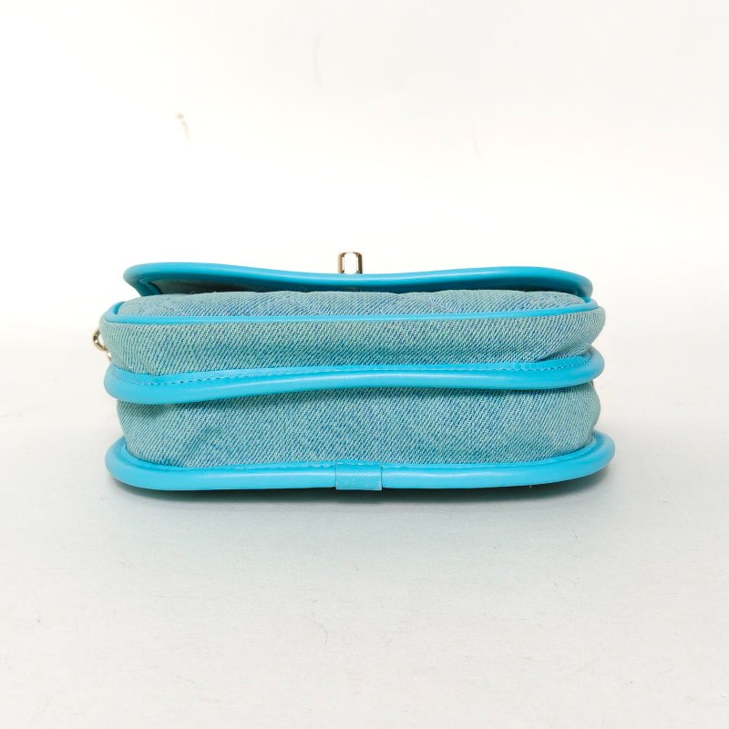 CHANEL 藍色牛仔31開淺金扣馬鞍包丹寧肩背包-4