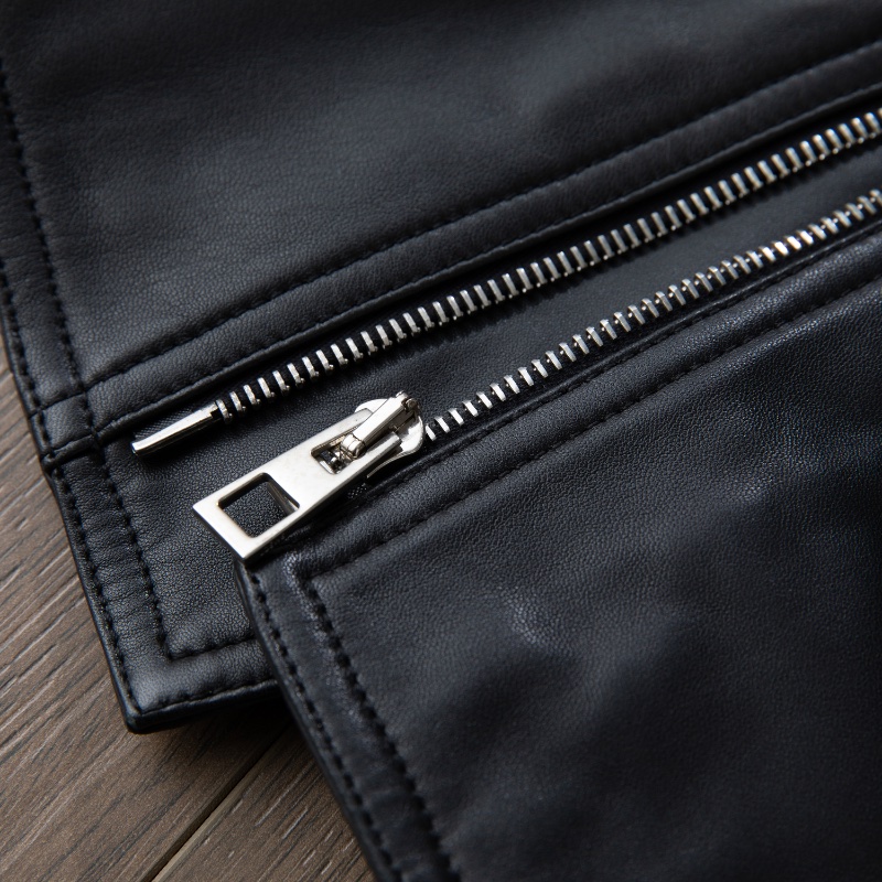 ❤️ LOEWE 常超值款 秋冬率性造型必備 皮衣外套-5