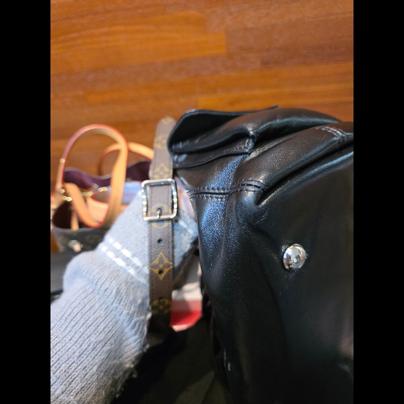 全配 有購證！Louis Vuitton CarryAll Cargo Vibe PM-19