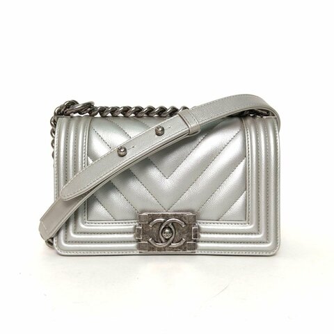 CHANEL Leboy小號20.5銀色荔枝牛皮22開銀扣肩背包