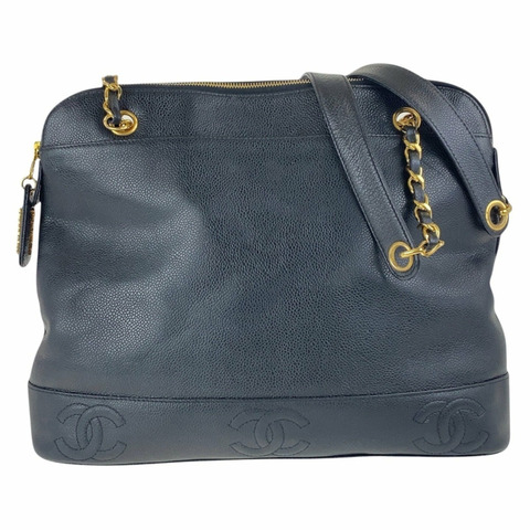 香奈兒復古三重Coco標誌黑色皮革肩背包，搭配金色五金配件，女士款