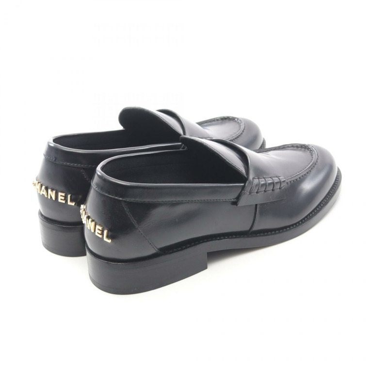 香奈兒 (CHANEL) 樂福鞋 #37 G39190 黑色皮革，飾有品牌標誌，二手，女士 Coco CC-1