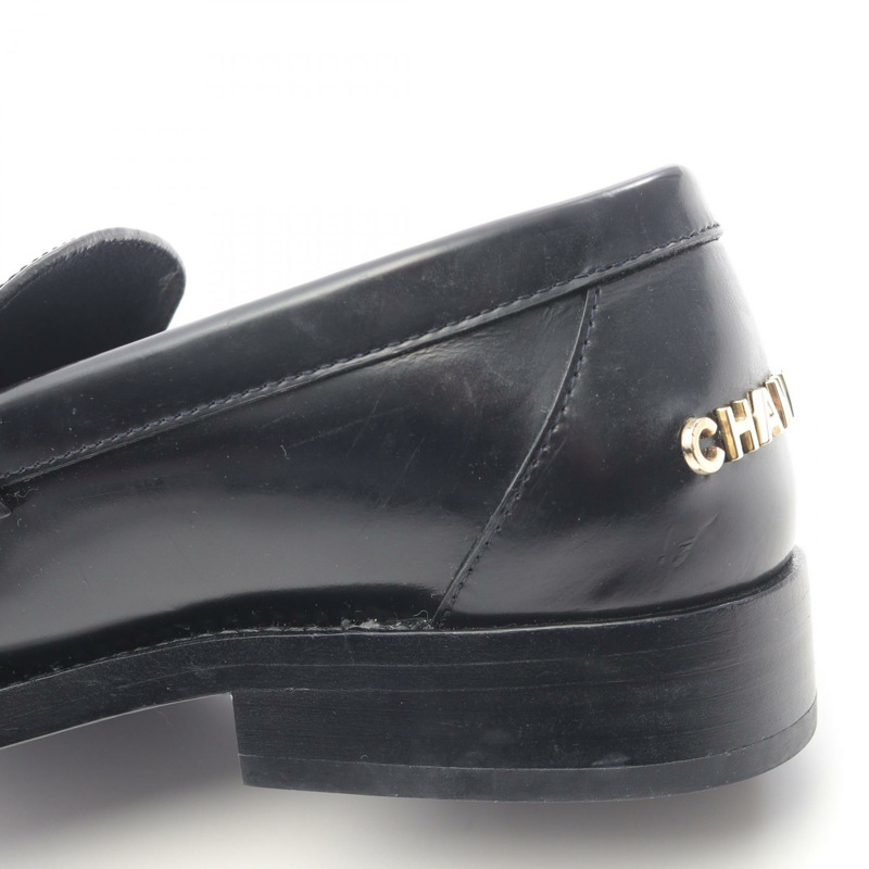 香奈兒 (CHANEL) 樂福鞋 #37 G39190 黑色皮革，飾有品牌標誌，二手，女士 Coco CC-7