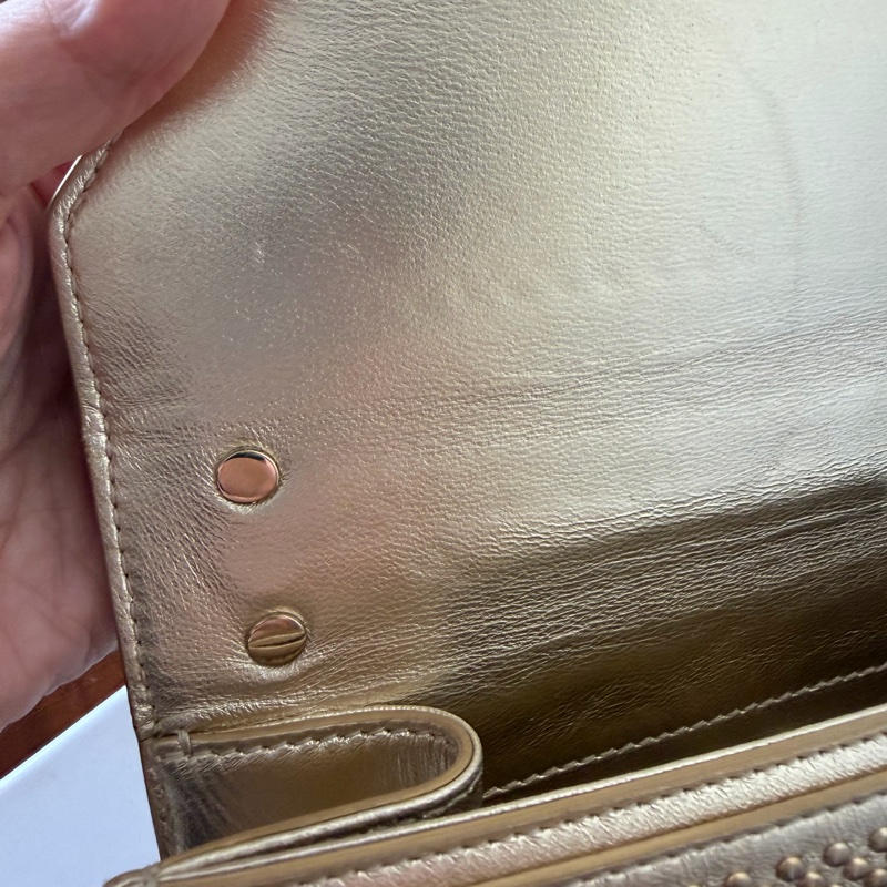 Bvlgari 限量金色卯釘包-14