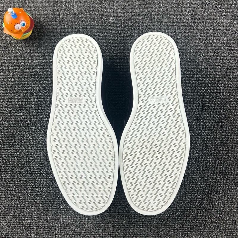 Hermes愛馬仕豬鼻子休閒鞋 尺碼：41 整體成色不錯-5