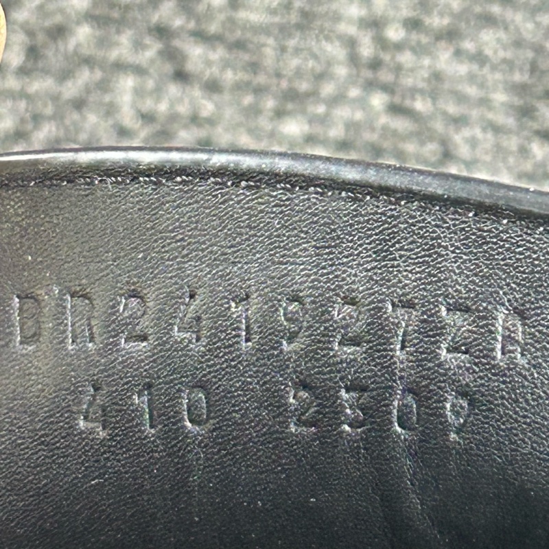 Hermes愛馬仕豬鼻子休閒鞋 尺碼：41 整體成色不錯-6