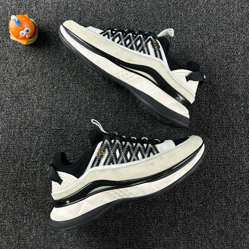 Chanel香奈兒白色25C運動鞋 尺碼:39 整體成色不錯-3