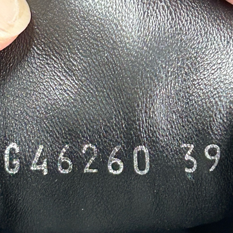 Chanel香奈兒白色25C運動鞋 尺碼:39 整體成色不錯-6