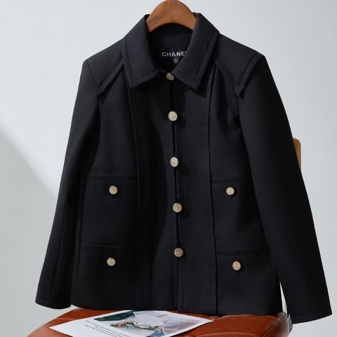 ❤️ CHANEL 經典黑金配色外套