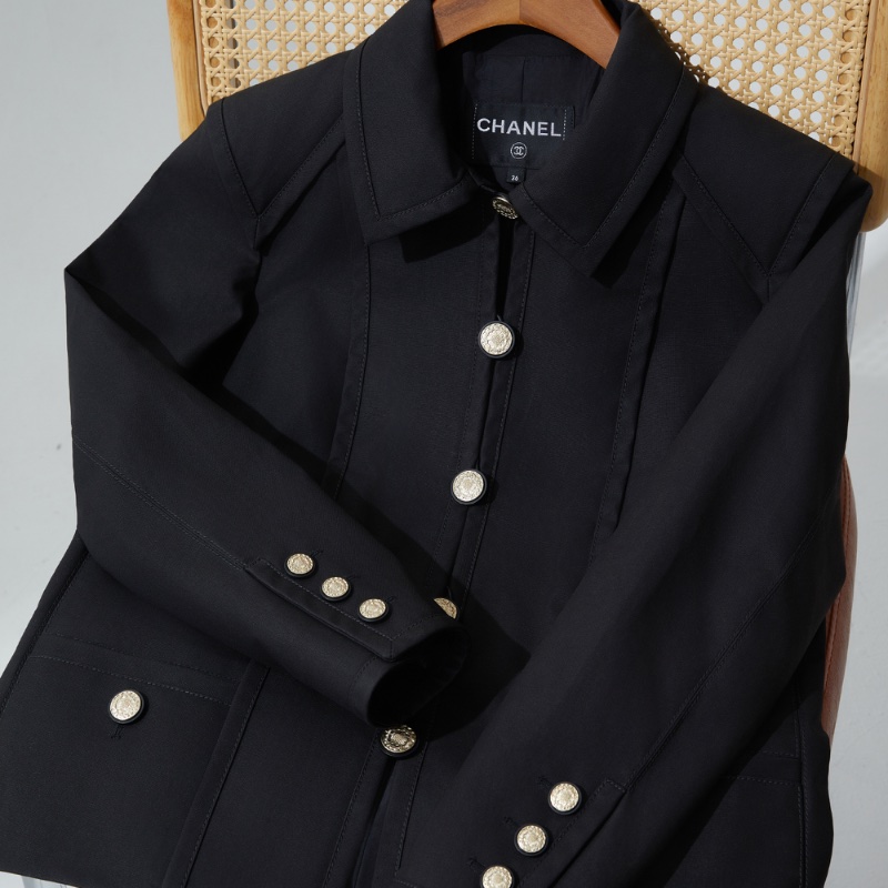 ❤️ CHANEL 經典黑金配色外套-3