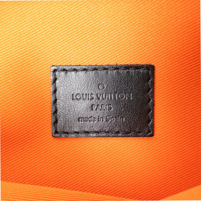 LOUIS VUITTON Monogram Shadow Flat Messenger Bag肩背袋-8