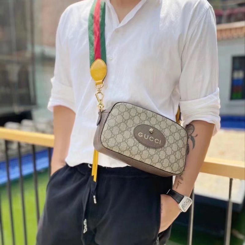 GUCCI Superme虎頭老花相機包-1