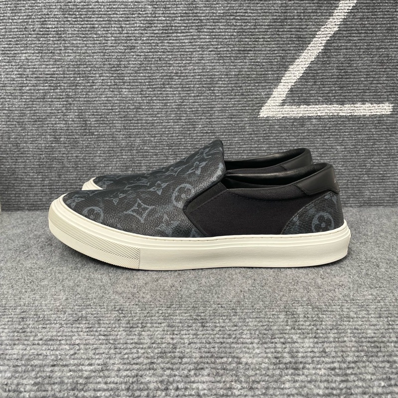 LV 黑色皮面老花一腳蹬板鞋42.5碼-0