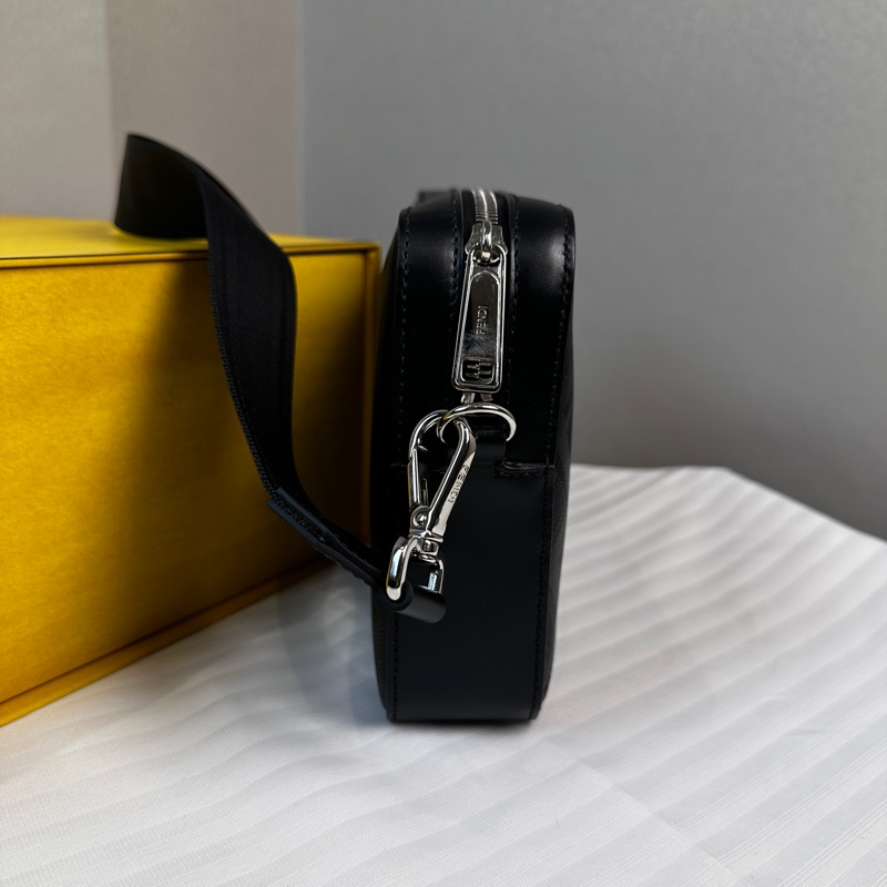 99新 芬迪/Fendi Diagonal Camera Case 男士相機包黑色皮革 22x4.5x15cm-14