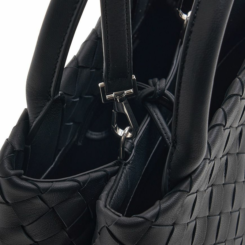 BOTTEGA VENETA 新款 Roma 手提包 V3UH3 8803 SS25-7