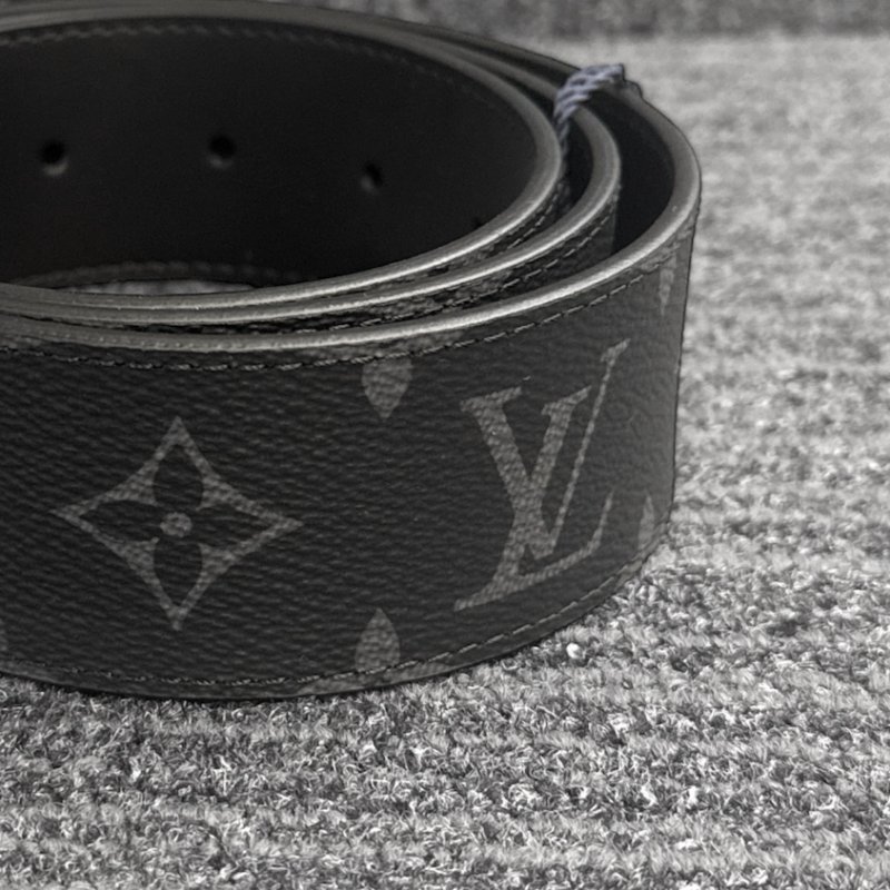 【LOUIS VUITTON LV 路易威登】INITIALES 經典MONOGRAM花紋銀釦雙面腰帶/皮帶(石墨色)(下單前須先私訊)-4