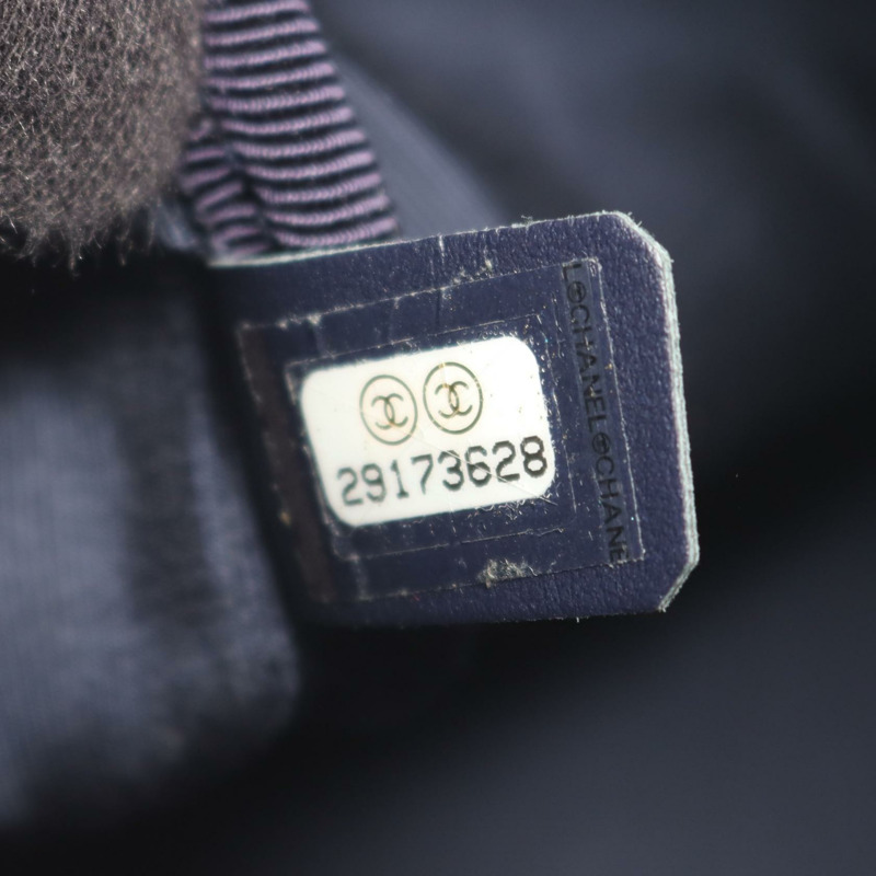 香奈兒 (CHANEL) 絎縫鏈條肩背包,粒面小牛皮,海軍藍,金色五金,二手-4