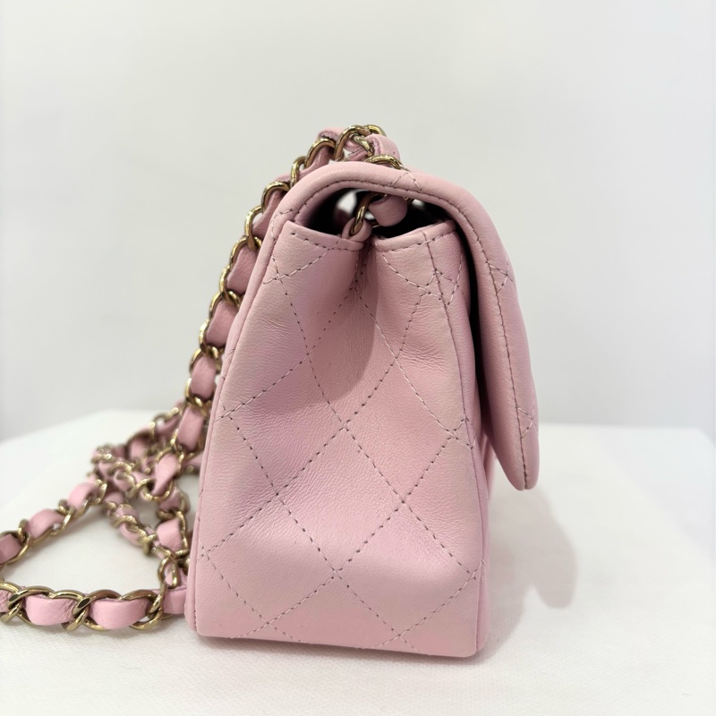 CHANEL粉羊皮淡金釦方胖17cm-2