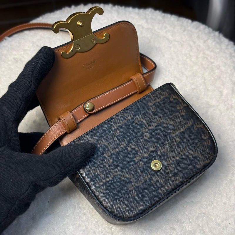 (國外購證全配)Celine 凱旋門老花小廢包-8