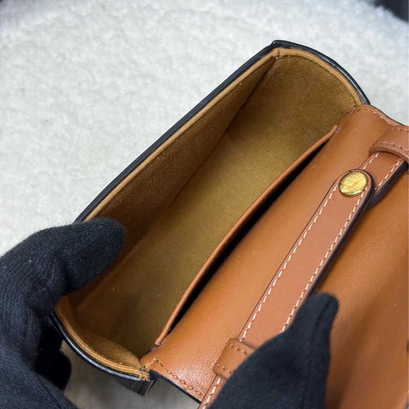 (國外購證全配)Celine 凱旋門老花小廢包-9