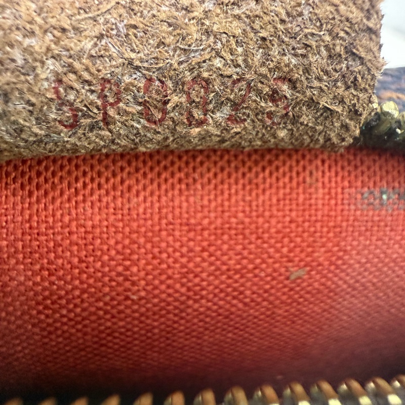 Louis Vuitton Damier Ebene Bag-5