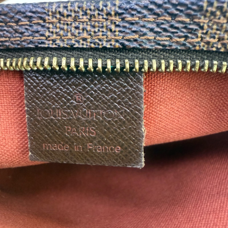Louis Vuitton Damier Ebene Bag-6