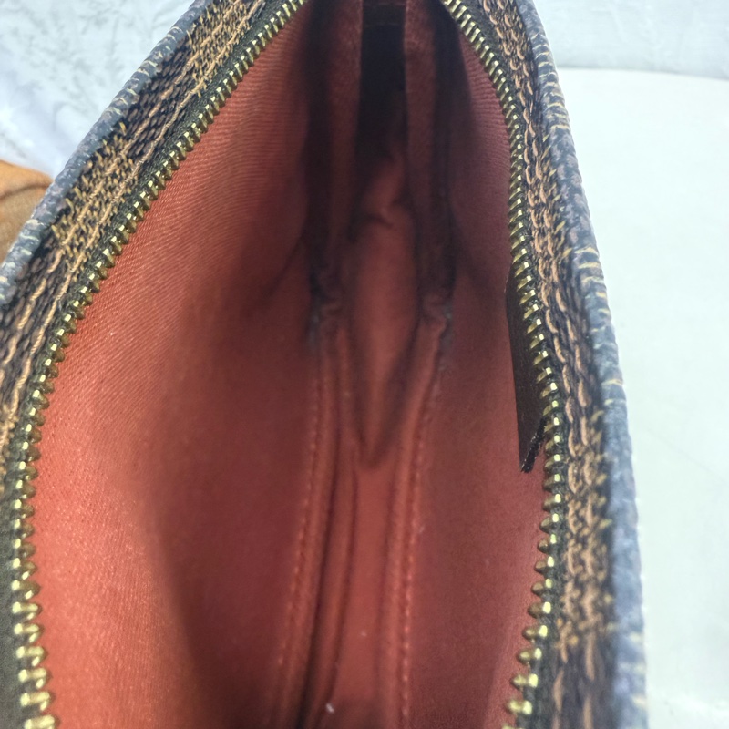 Louis Vuitton Damier Ebene Bag-7