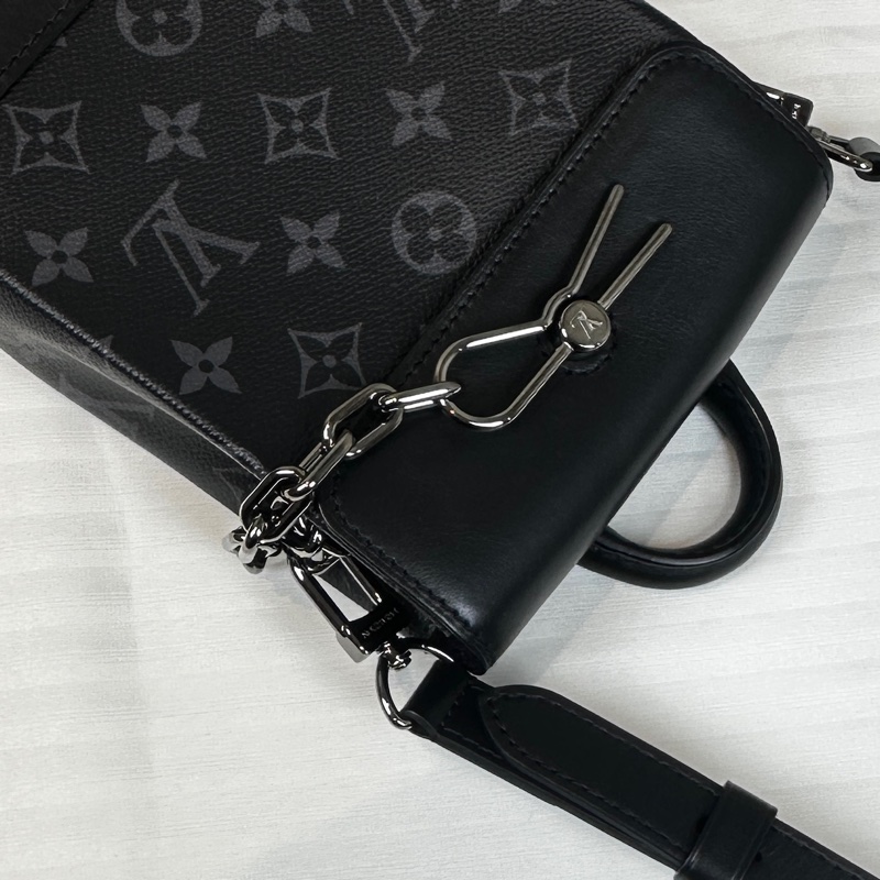 99新 路易威登/Louis Vuitton Nano Steamer 銀扣手提斜背包 monogram eclipse塗層帆布15x7x18cm-7