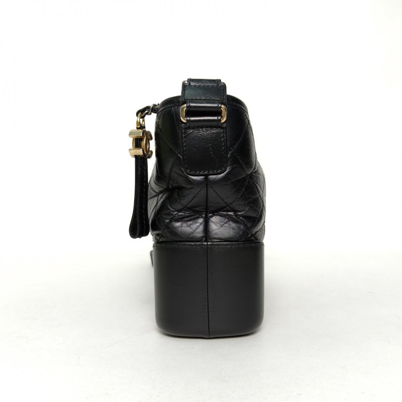 CHANEL GABRIELLE流浪新中號26黑色29開金銀扣牛皮寬LOGO手提肩背包-1