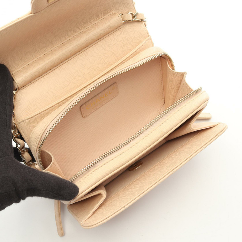 香奈兒 (CHANEL) Matelasse 迷你翻蓋鏈斜背包，小牛皮，米色，金色五金-2