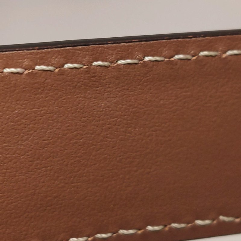 Burberry Pocket中號牛皮明線裝飾字母logo鏤空式手柄單肩包-12