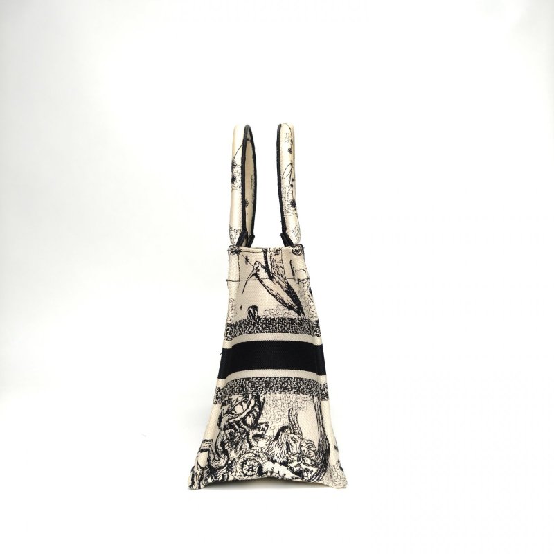 DIOR BookTote小號26.5乳白色帆布2021Zodiac星座印花肩背包-1