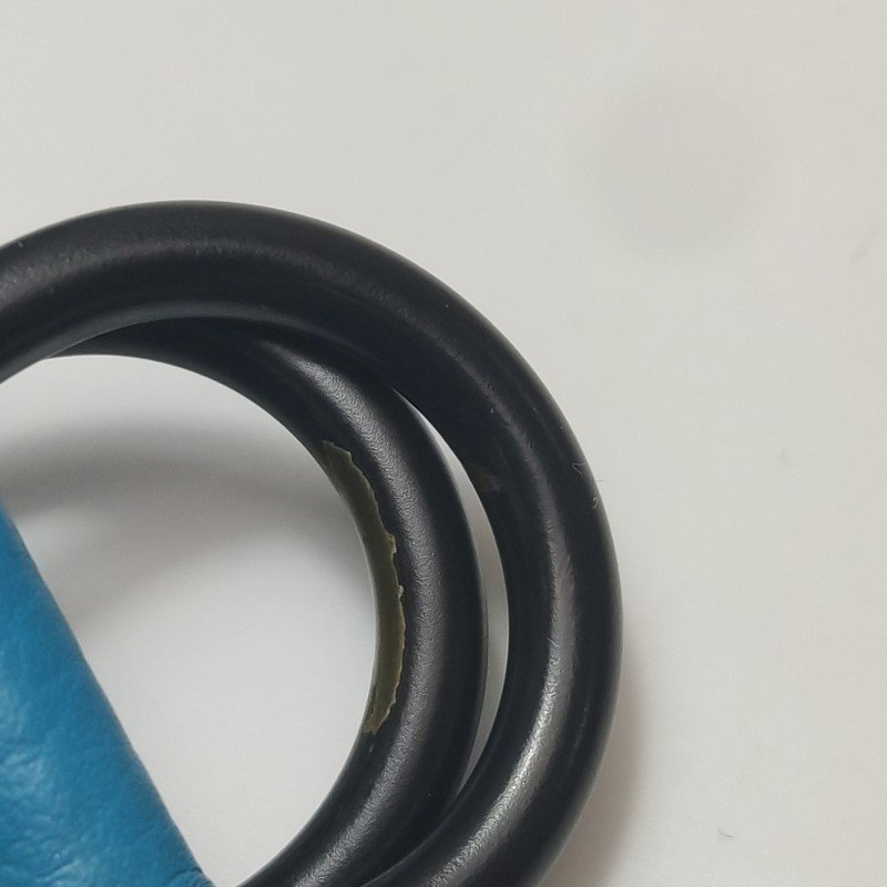 Louis Vuitton(LV)Triangle牛皮純色老花壓紋斜挎包單肩包-13