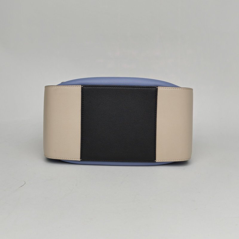LOEWE Hammock吊床包小號拼色牛皮銀扣肩背包-4