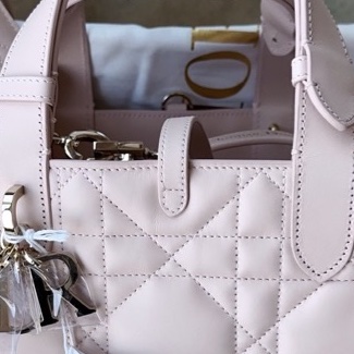 【配件：帶票大全套 💕】Dior 土著 橫版 中號 粉色 櫻花粉色手提袋-4