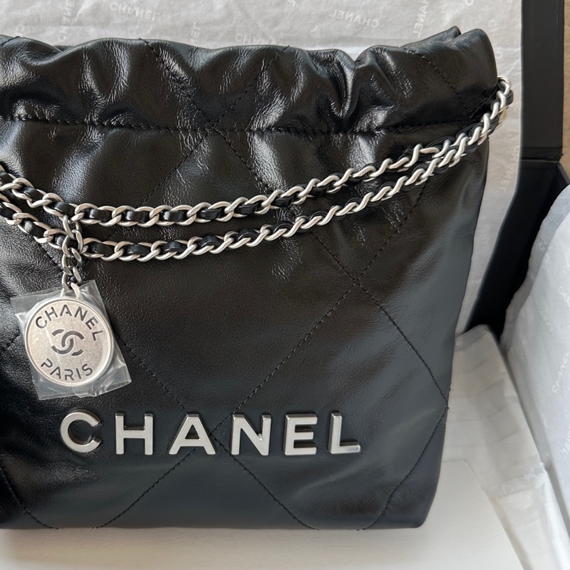 【配件：盒子、防塵袋  💕】Chanel 25C 22bag mini 黑銀 黑色 銀扣 牛皮 手提 單肩 斜挎-3