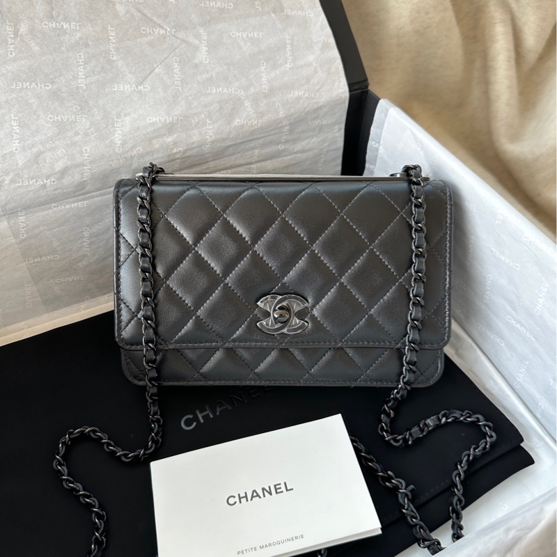 【配件：盒子、防塵袋、小票 💕】Chanel 24B trendy cc woc 全黑 so black 手提 單肩腋下 斜挎-0