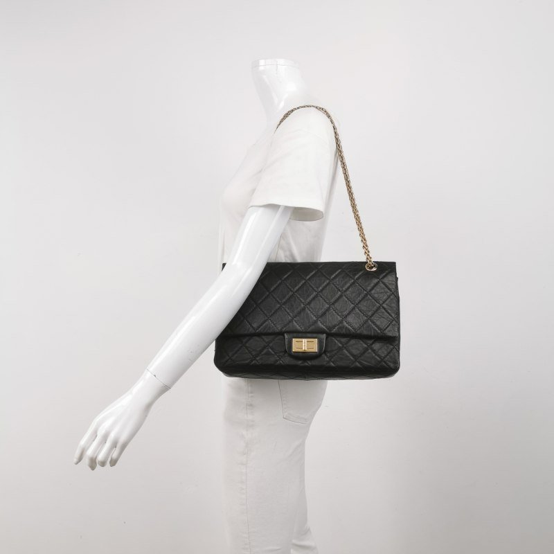 Chanel 2.55 Flag Bag經典款Maxi油蠟皮菱格絎縫矩形旋扣單肩包-1