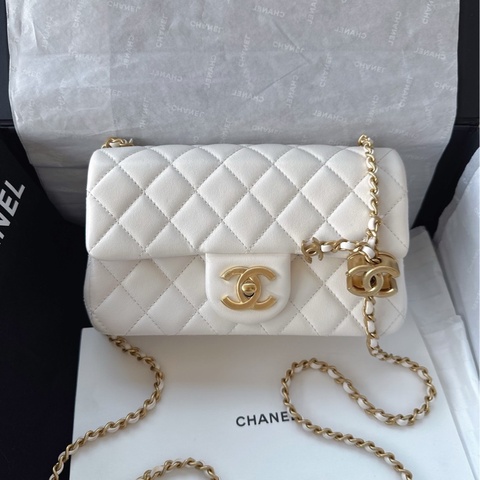 【配件：防塵袋 💕】Chanel 25B cf 大mini 白金 白色 金扣 雙c調節扣 羊皮 手提 單肩 斜挎