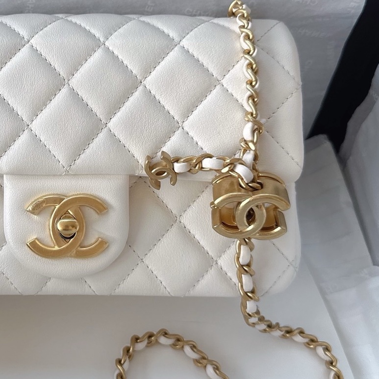 【配件：防塵袋 💕】Chanel 25B cf 大mini 白金 白色 金扣 雙c調節扣 羊皮 手提 單肩 斜挎-2