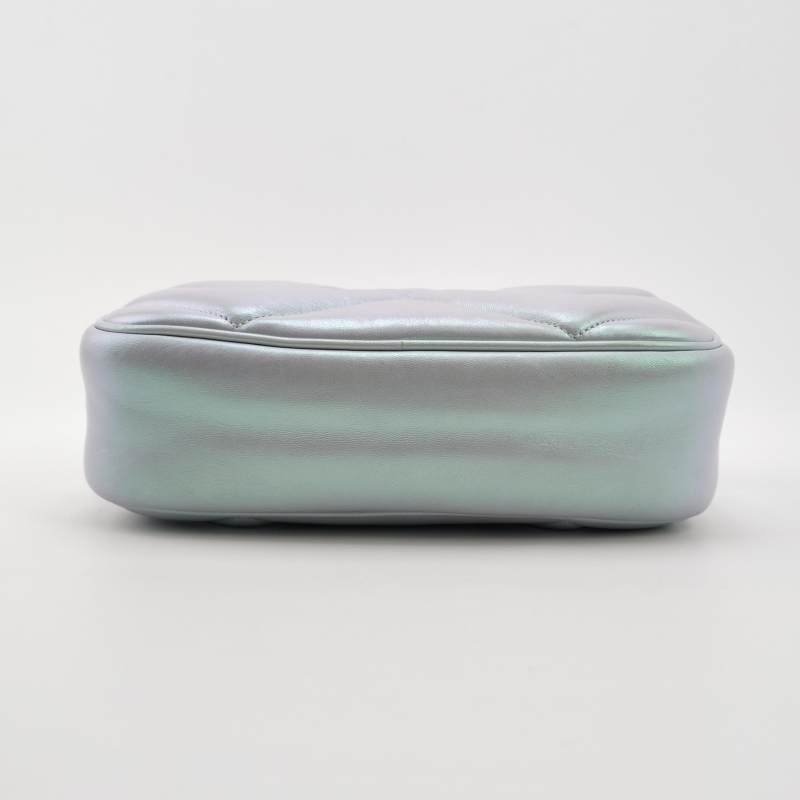 Gucci GG Marmont 小號羊皮V紋絎縫雙G標誌斜挎包-5