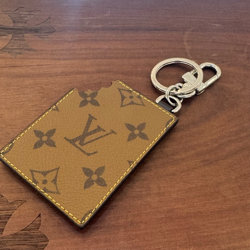 LV黑巧克力造型吊飾-4