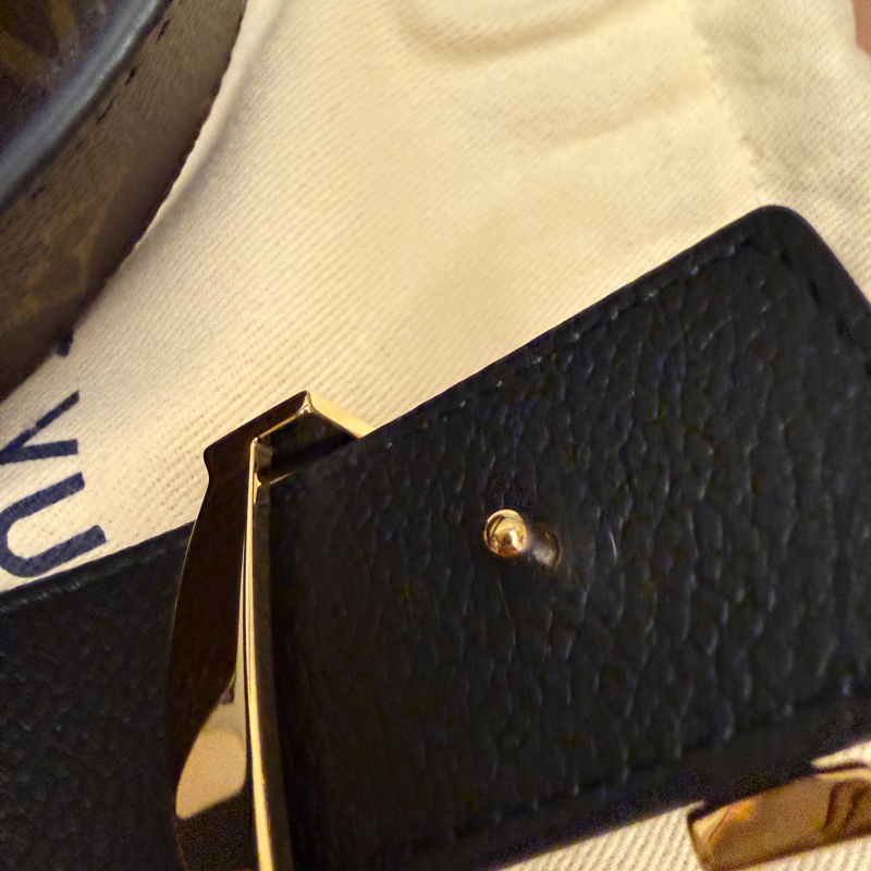 lv 經典皮帶 雙面可用 全新沒用到 90公分-13