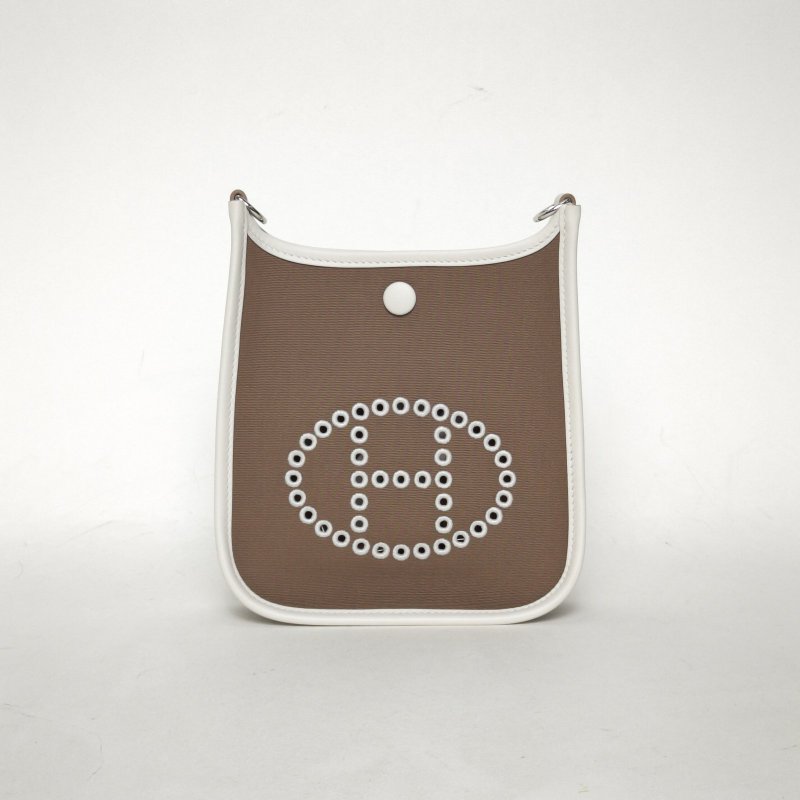 HERMES EvelyneMini1618大象灰拼M4奶灰色Swift皮/帆布K2025銀扣肩背包-0