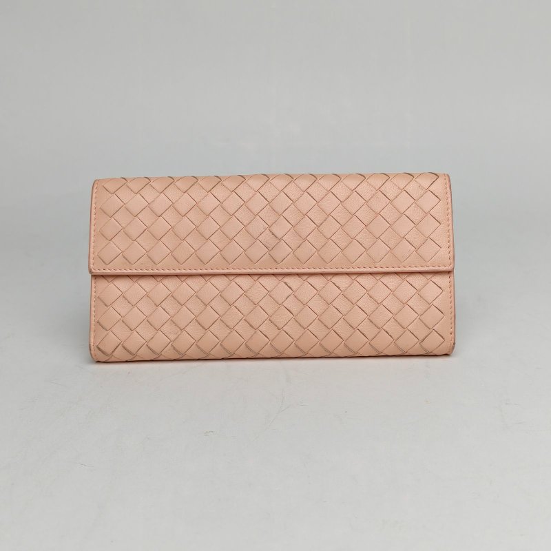BOTTEGA VENETA 粉色羊皮經典編織中長款錢包肩背包-0