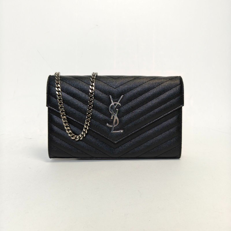 SAINT LAURENT CASSANDRAWOC人字紋信封鏈條包黑色牛皮銀扣肩背包-0