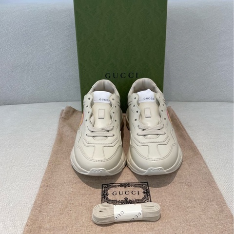 閒置新GUCCI/古馳 Rhyton 愛心老爹鞋 象牙白 35 碼