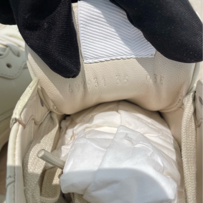 閒置新GUCCI/古馳 Rhyton 愛心老爹鞋 象牙白 35 碼-6